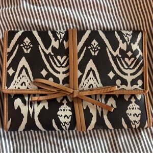 Stella & Dot ikat print travel jewelry organizer